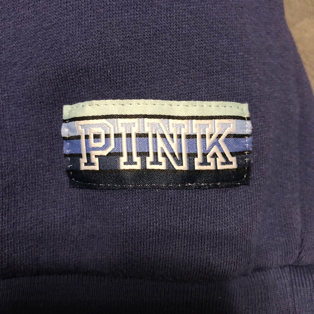 Sweatshirt - Picture 3 of 5